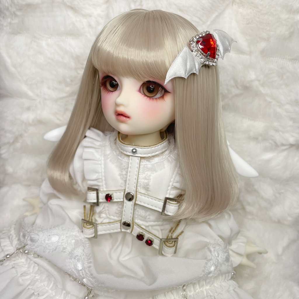 へあくりっぷ 悪魔の羽(ホワイト) びじゅーはーと