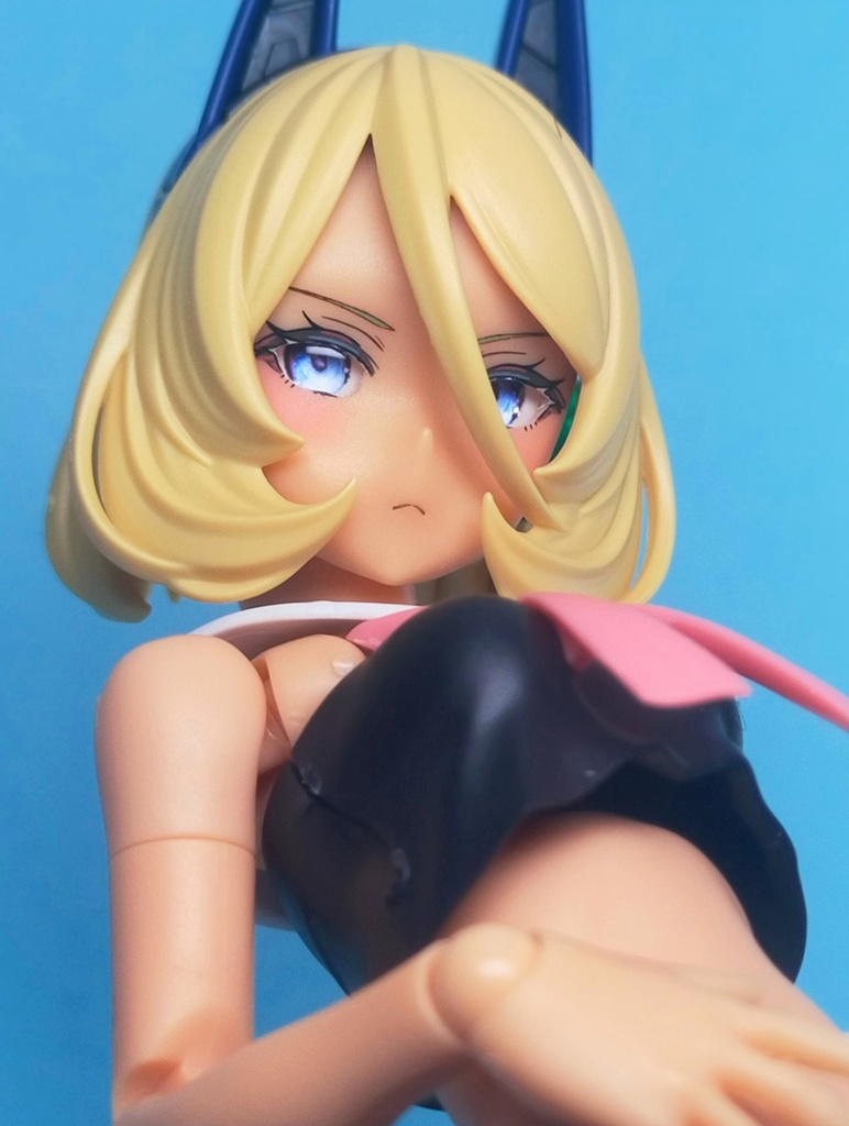 メガミ☆あい BUSTER DOLL MIDNIGHT FANG&DARKNESS CLAW