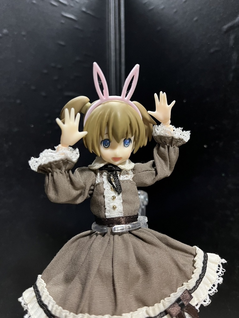 兎耳カチューシャ