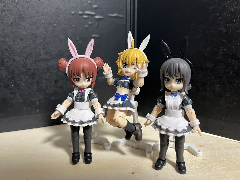 兎耳カチューシャ