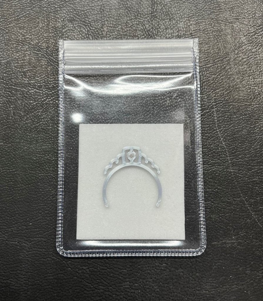 ティアラ風カチューシャ (天然ダイヤモンドver.)