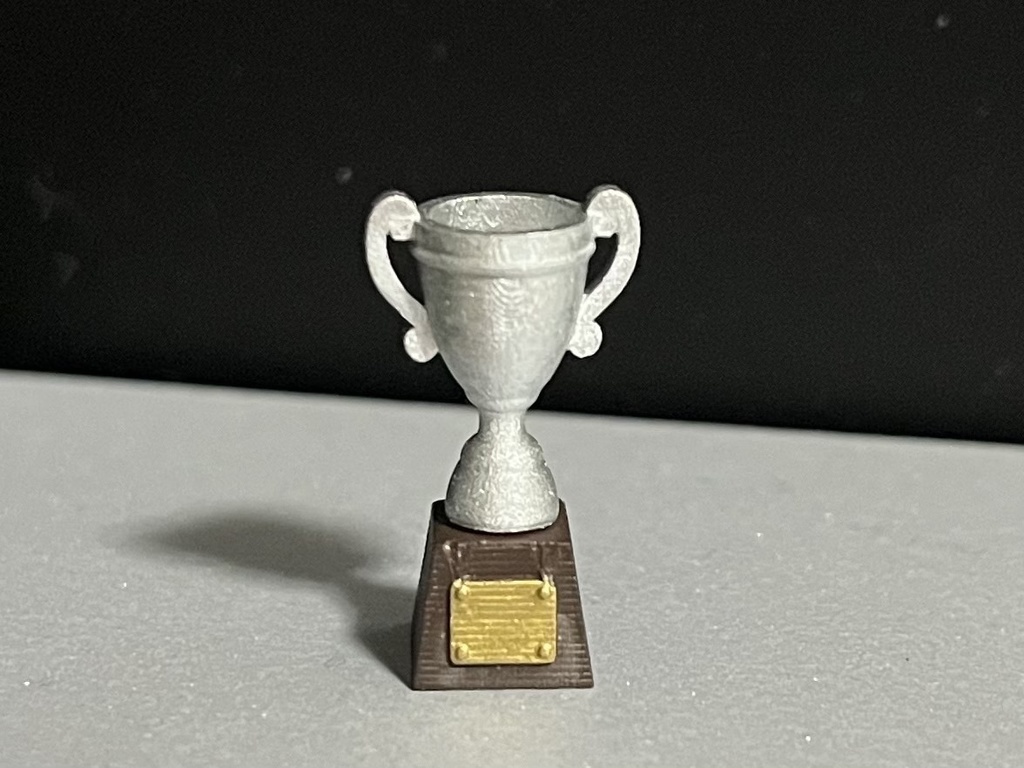 ミニチュア トロフィー