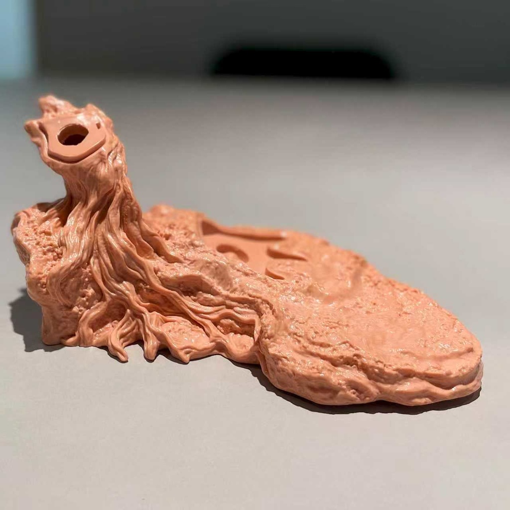 カルノタウルス 未塗装ソフトビニールキット(充填版)