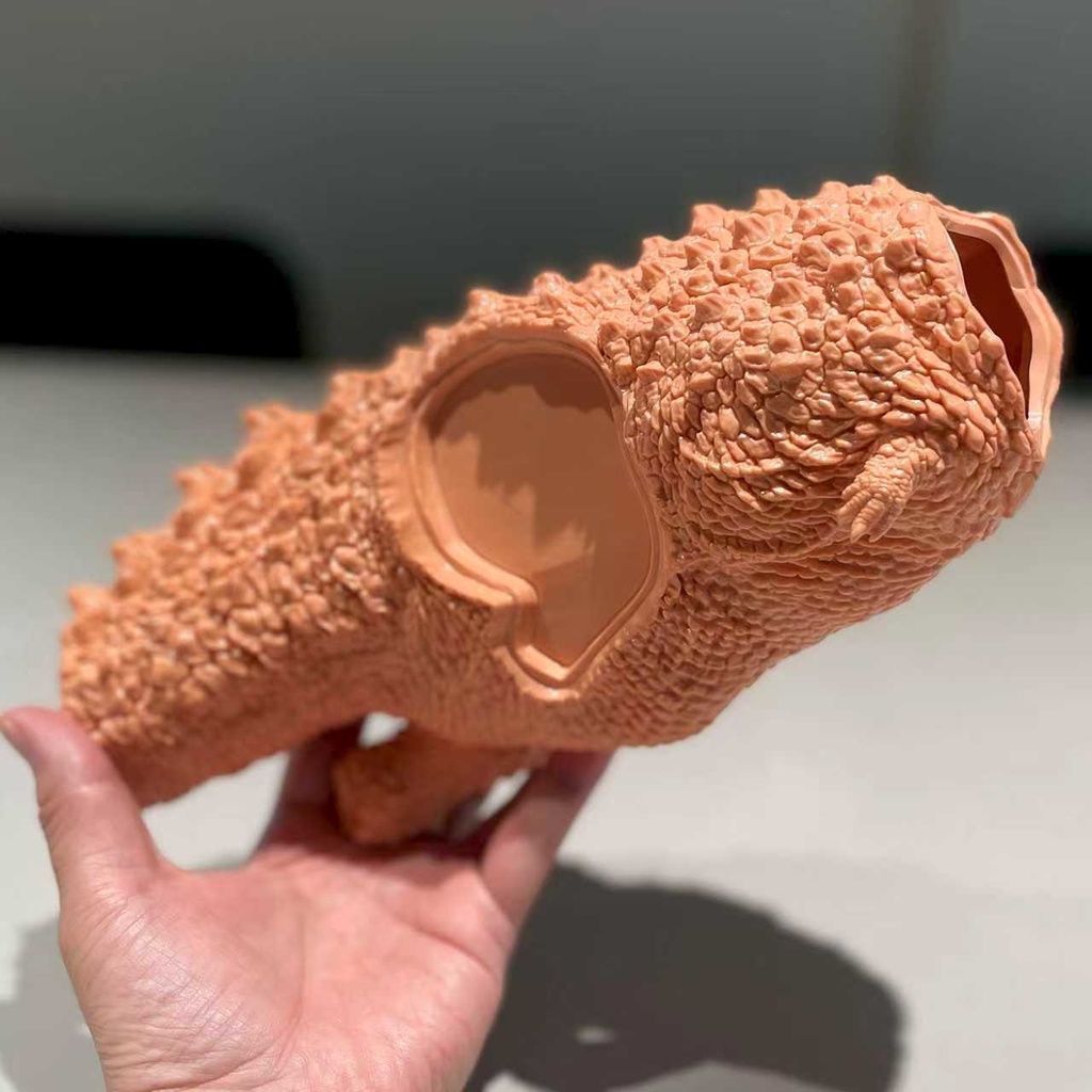 カルノタウルス 未塗装ソフトビニールキット(未充填版)