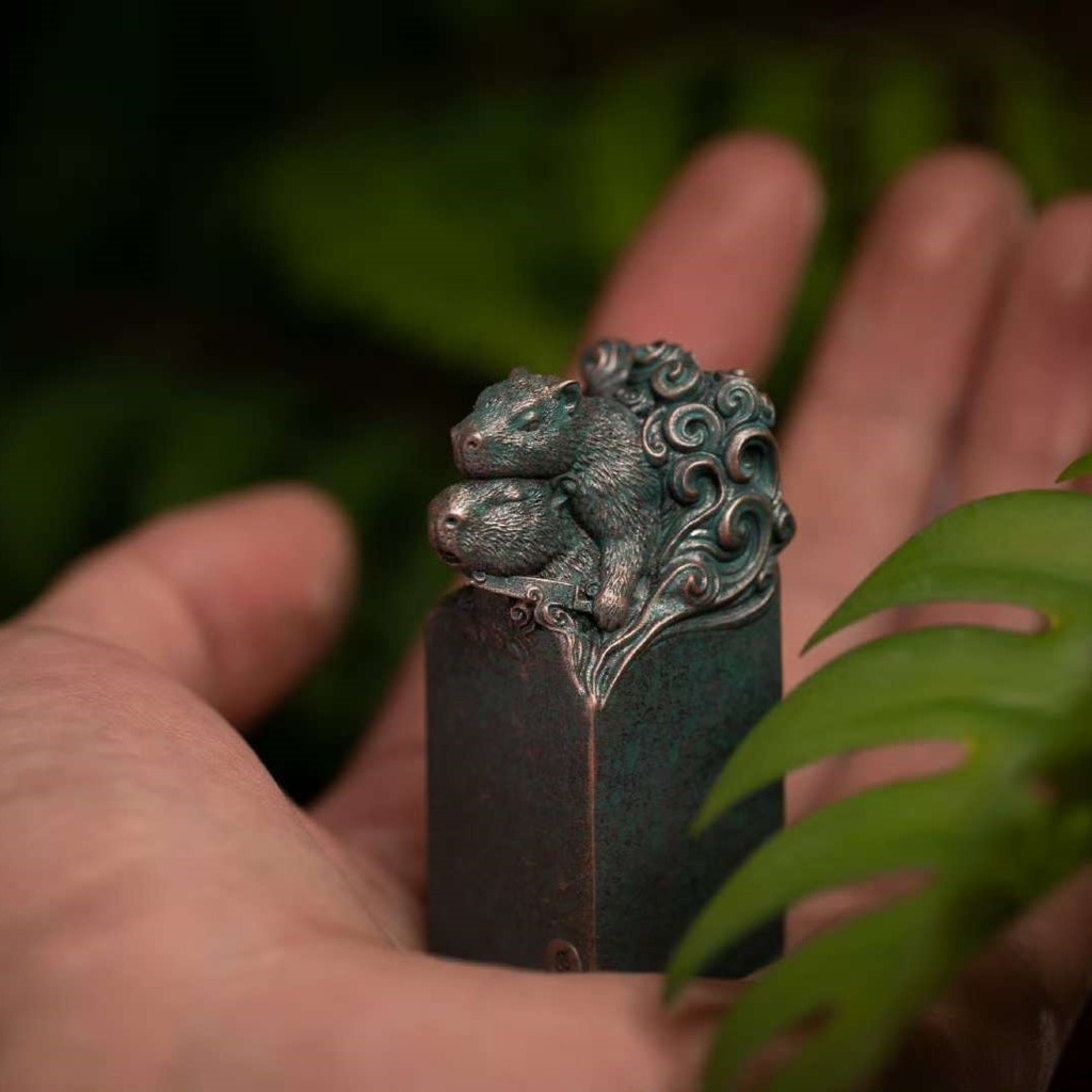 カピバラ殺し屋印鑑 青銅器風 レジン塗装済完成品（ハンドメイド）
