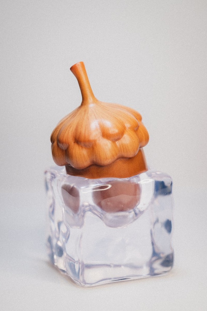 どんぐりリス ウィンターver. レジン塗装済完成品(ハンドメイド)