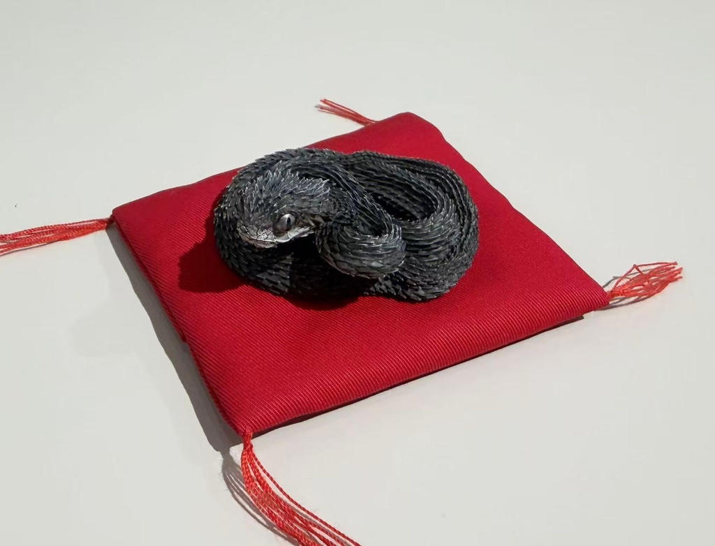 『奇想造形根付』 プッシュバイパー