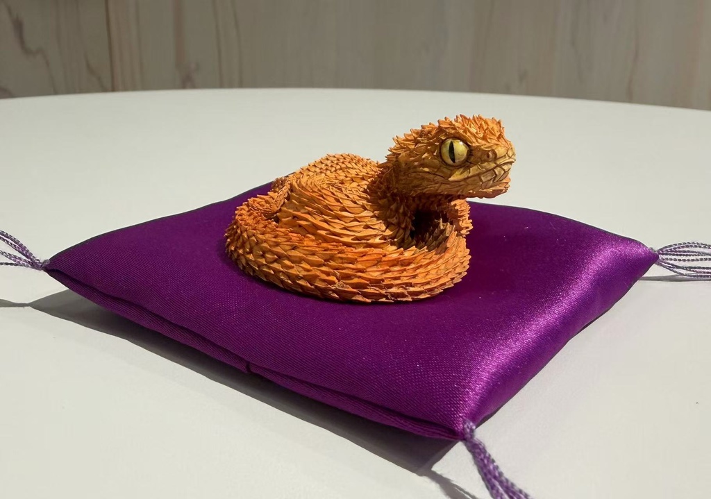 『奇想造形根付』 プッシュバイパー