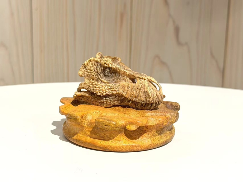 『奇想造形根付』ティラノサウルス