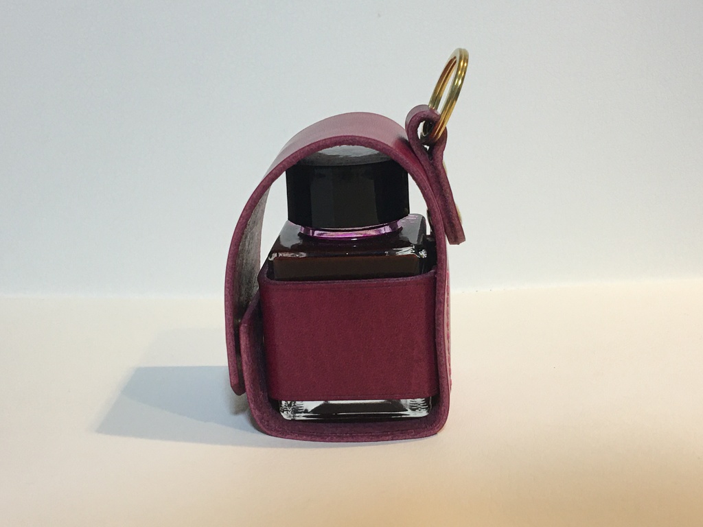 レザーインクケースよくぼうさん