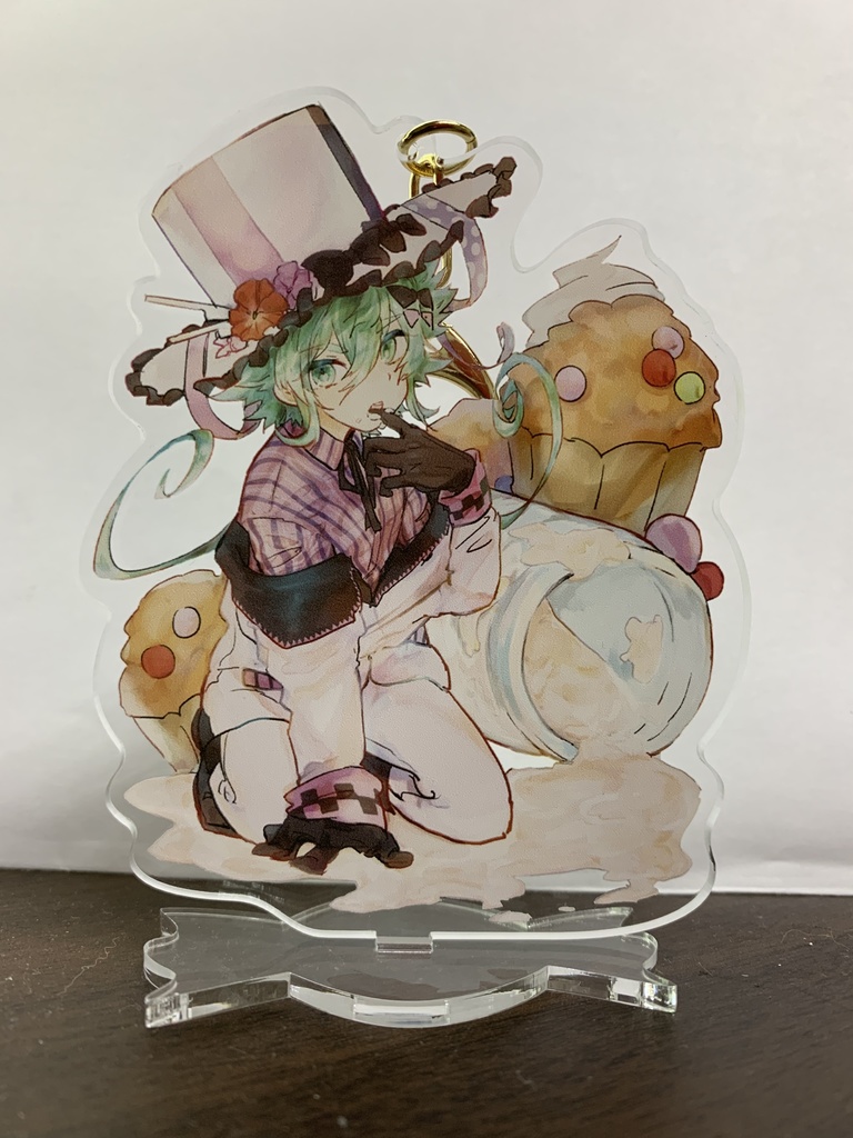 ホワイトミルアクリルスタンド(金ナスカン付き)