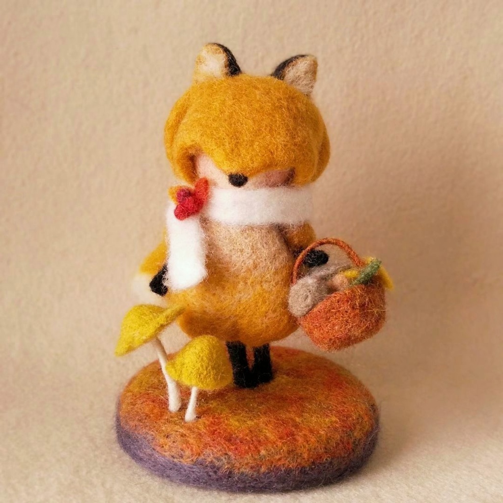 きつねきぐるみ【羊毛フェルトドール】