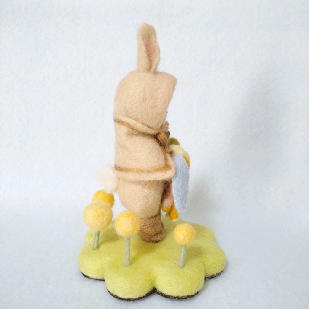 うさぎきぐるみ【羊毛フェルトドール】
