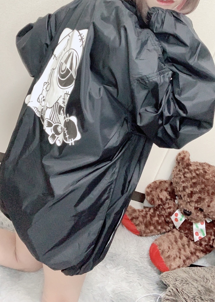 りおん ナイロンコーチジャケット2022(XLサイズ)おまけつき