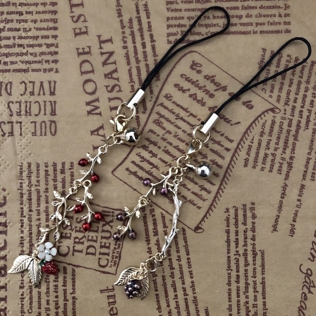 もりのめぐみ チャームストラップ