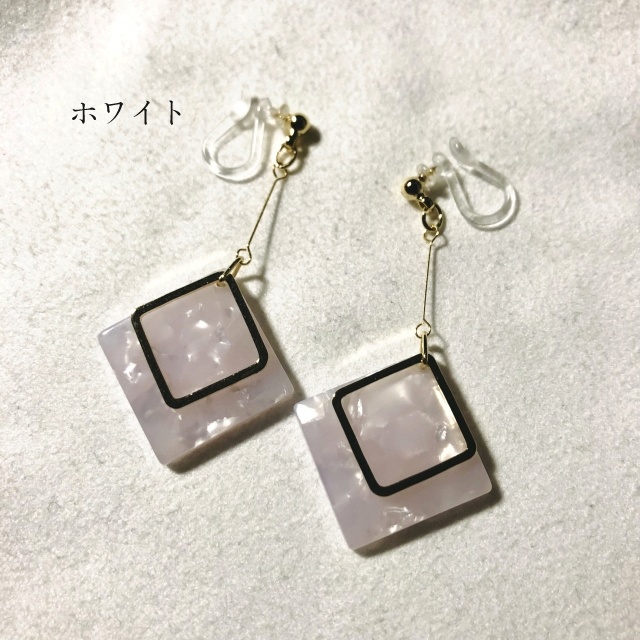 スクエア ノンホールピアス