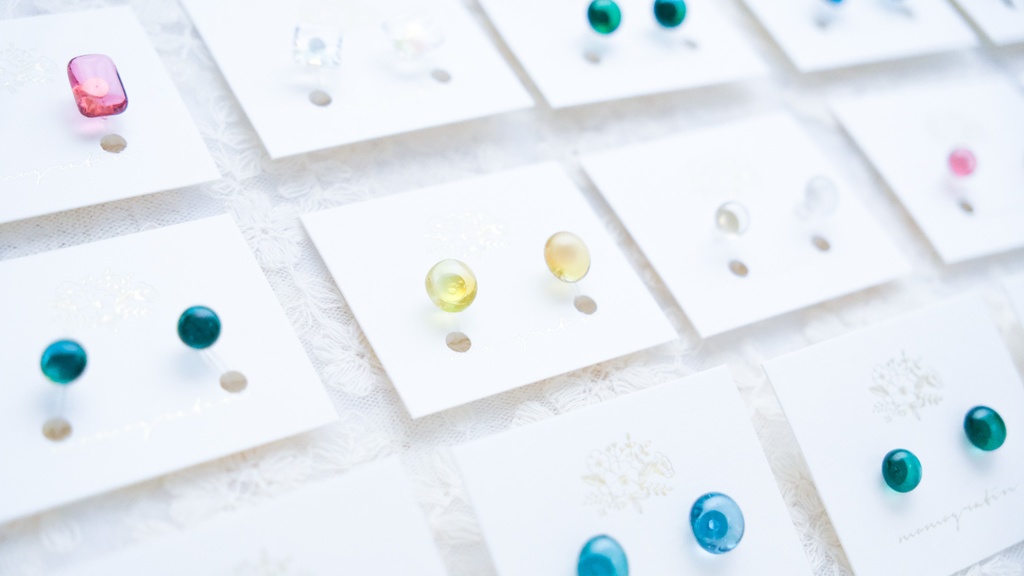 ガラスアクセサリーガチャ(在庫限り終了)