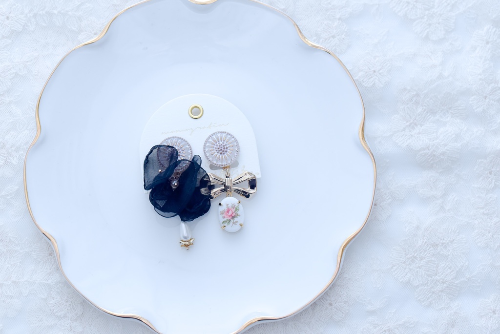 ガラスボタンアクセサリー