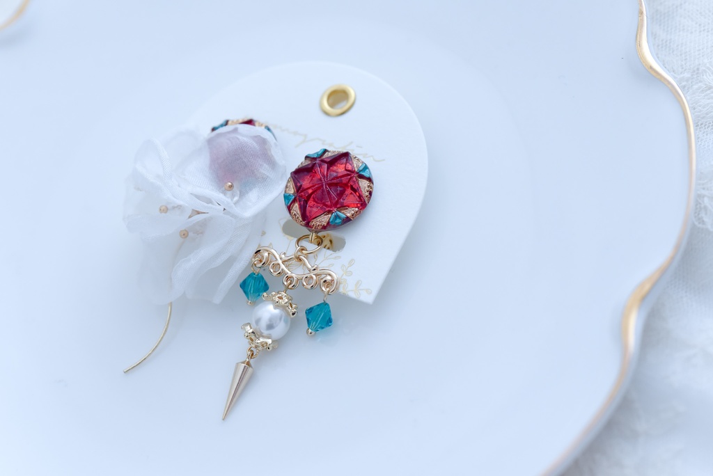 ガラスボタンアクセサリー