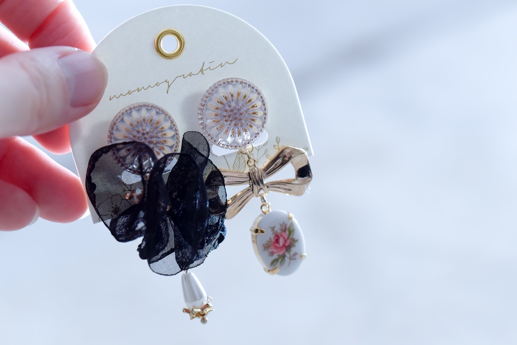 ガラスボタンアクセサリー