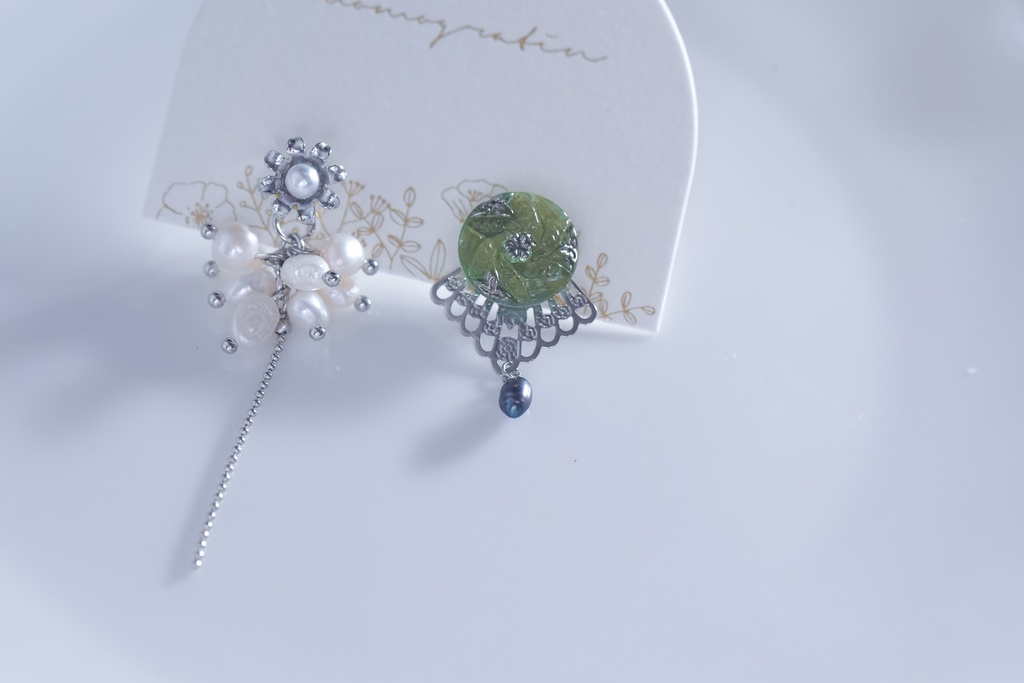 ガラスボタンアクセサリー