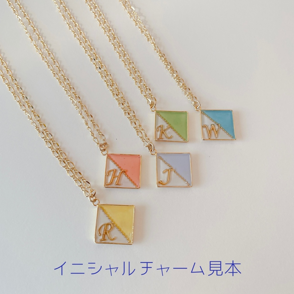 【DC/コナン】K学組イニシャルチャーム付きバナナクリップ Ver.Black