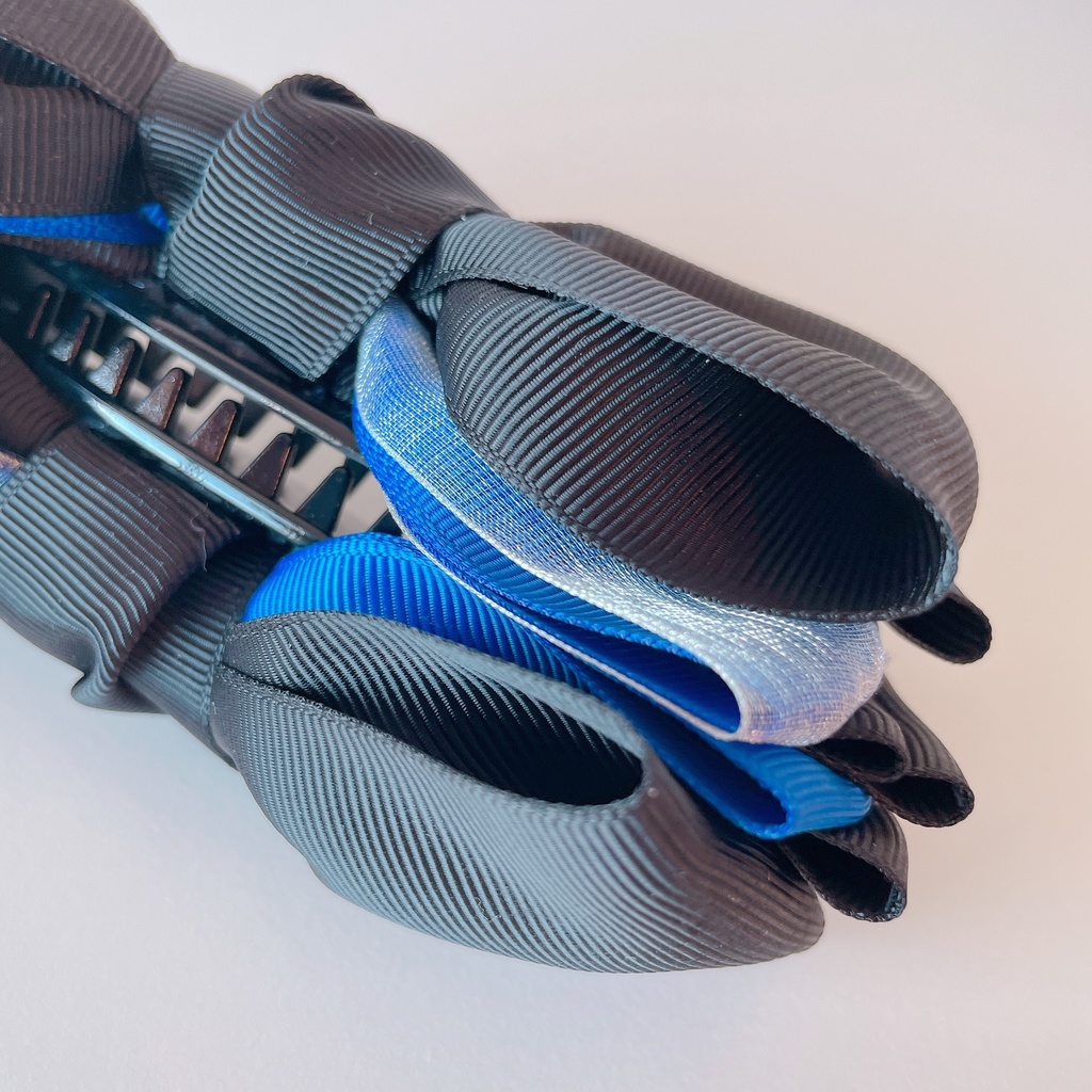 【DC/コナン】K学組イニシャルチャーム付きバナナクリップ Ver.Black