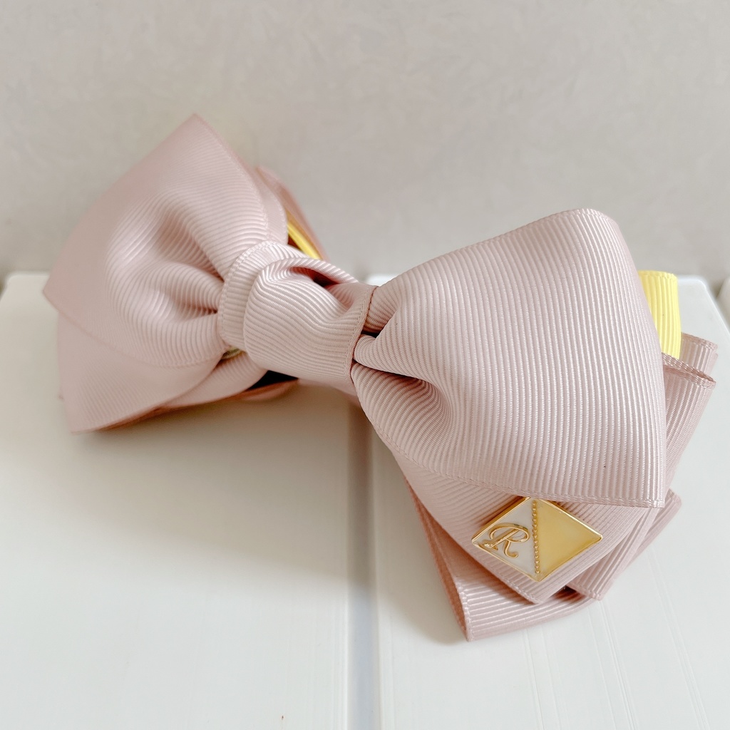 【DC/コナン】K学組イニシャルチャーム付きバナナクリップ Ver.Beige