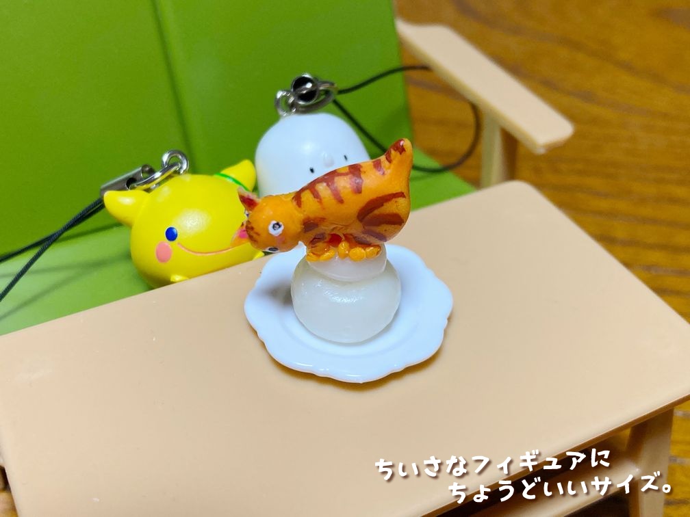 ミニチュアフード みかん(猫)の乗った鏡餅A
