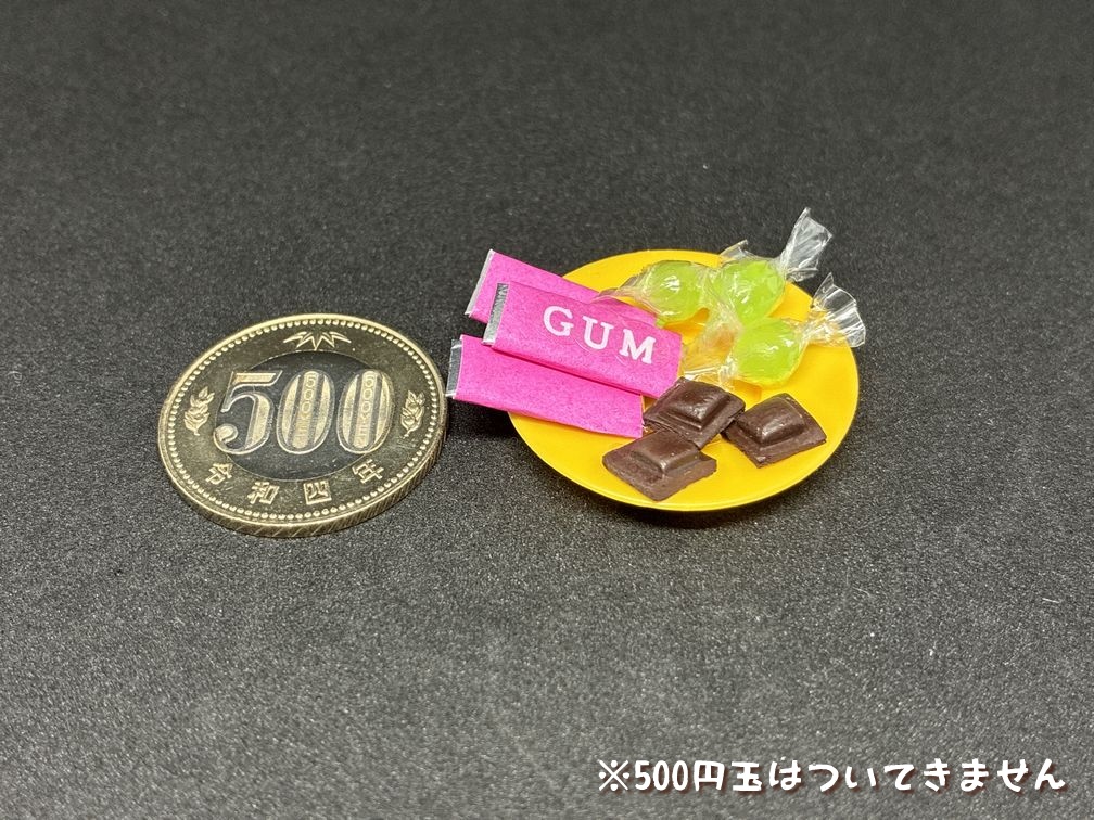 ミニチュアフード 駄菓子盛り合わせ