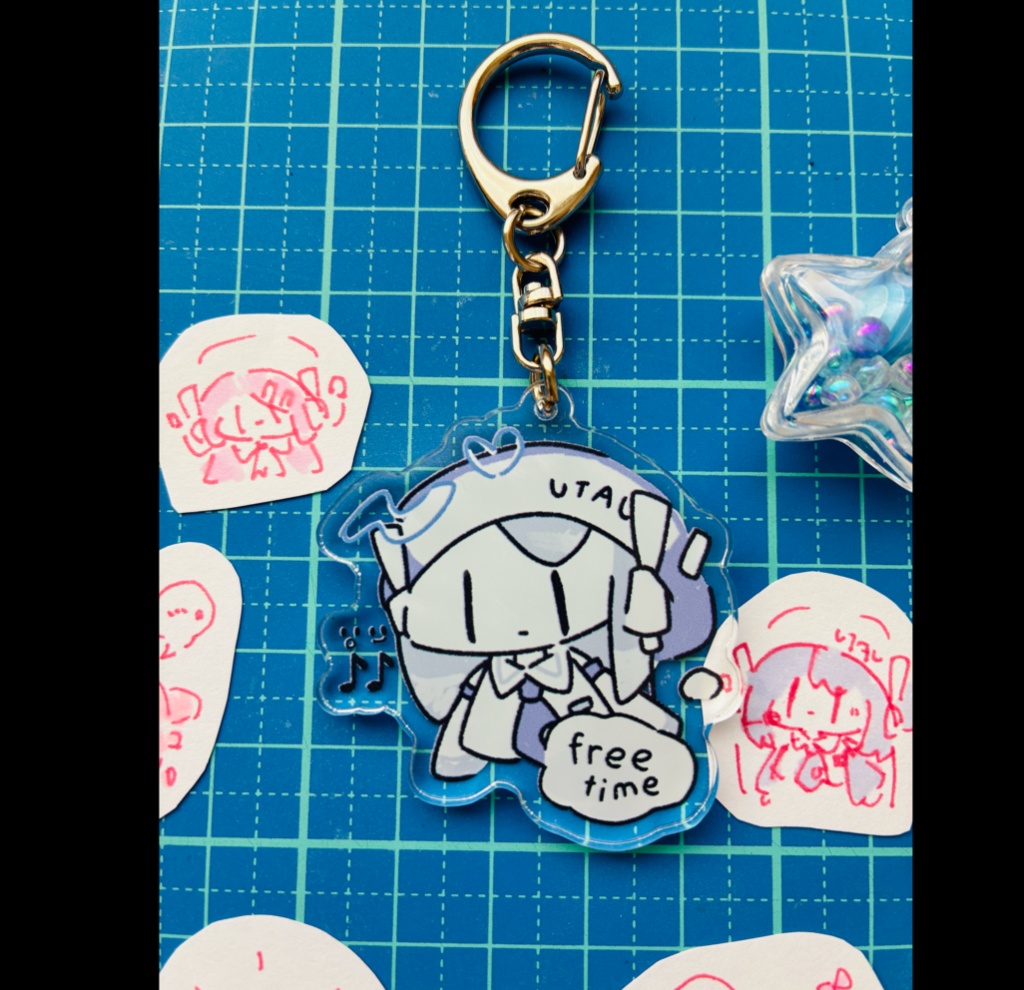 【デフォ子】ミニアクキー