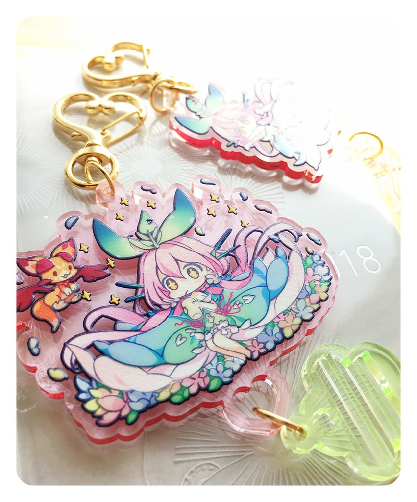 【C96】チャーム付きアクリルキーホルダー