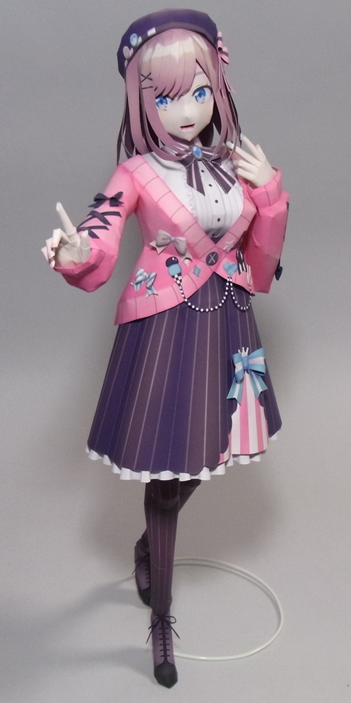 【非公式】ペーパークラフト「鈴原るる」体験版