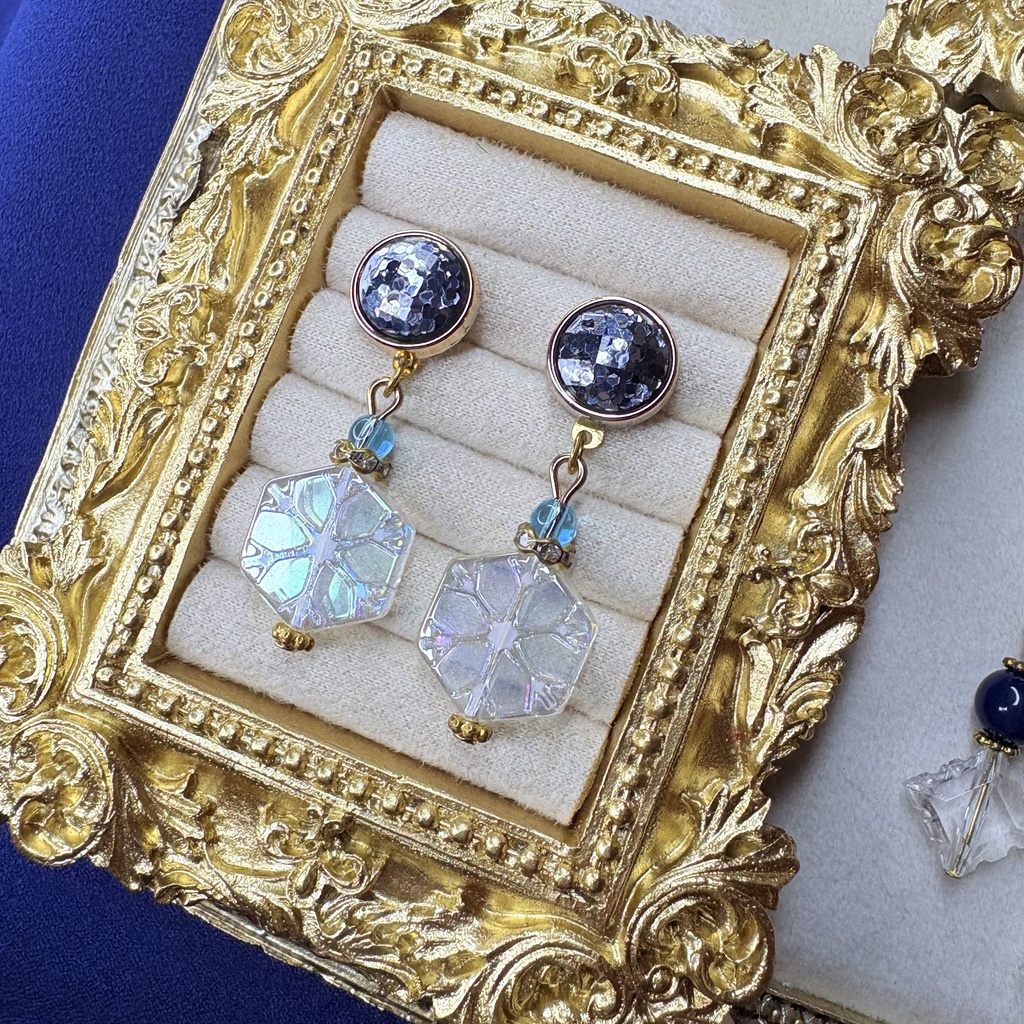 年末年始セット①【レイ/ピアス】恋深と深空イメージ