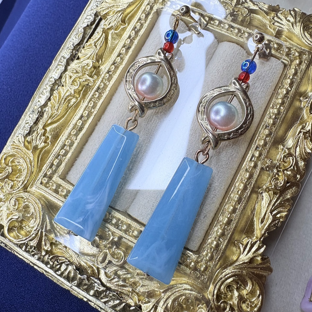 年末年始セット⑧【ホムラ/ピアス】恋深と深空イメージ