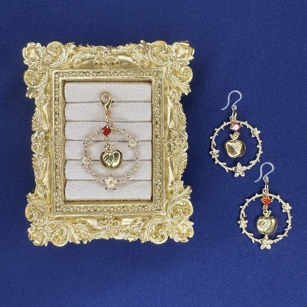【ご依頼品】チャーム＋ピアス//恋と深空//マヒル