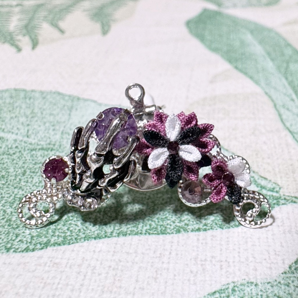 つまみ細工のイヤーカフ【片耳用】