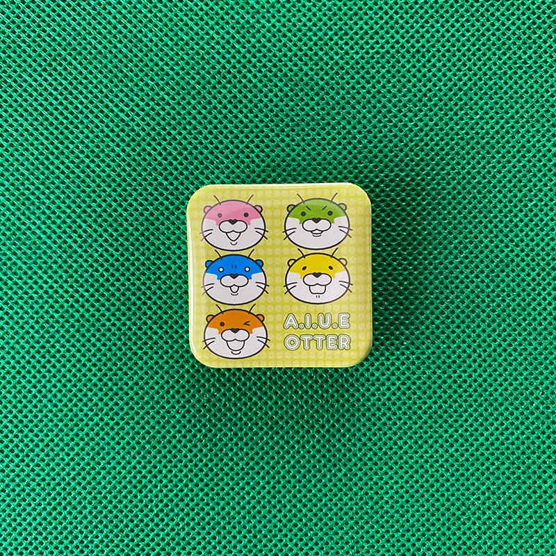 【おったりずむ】角缶バッジ