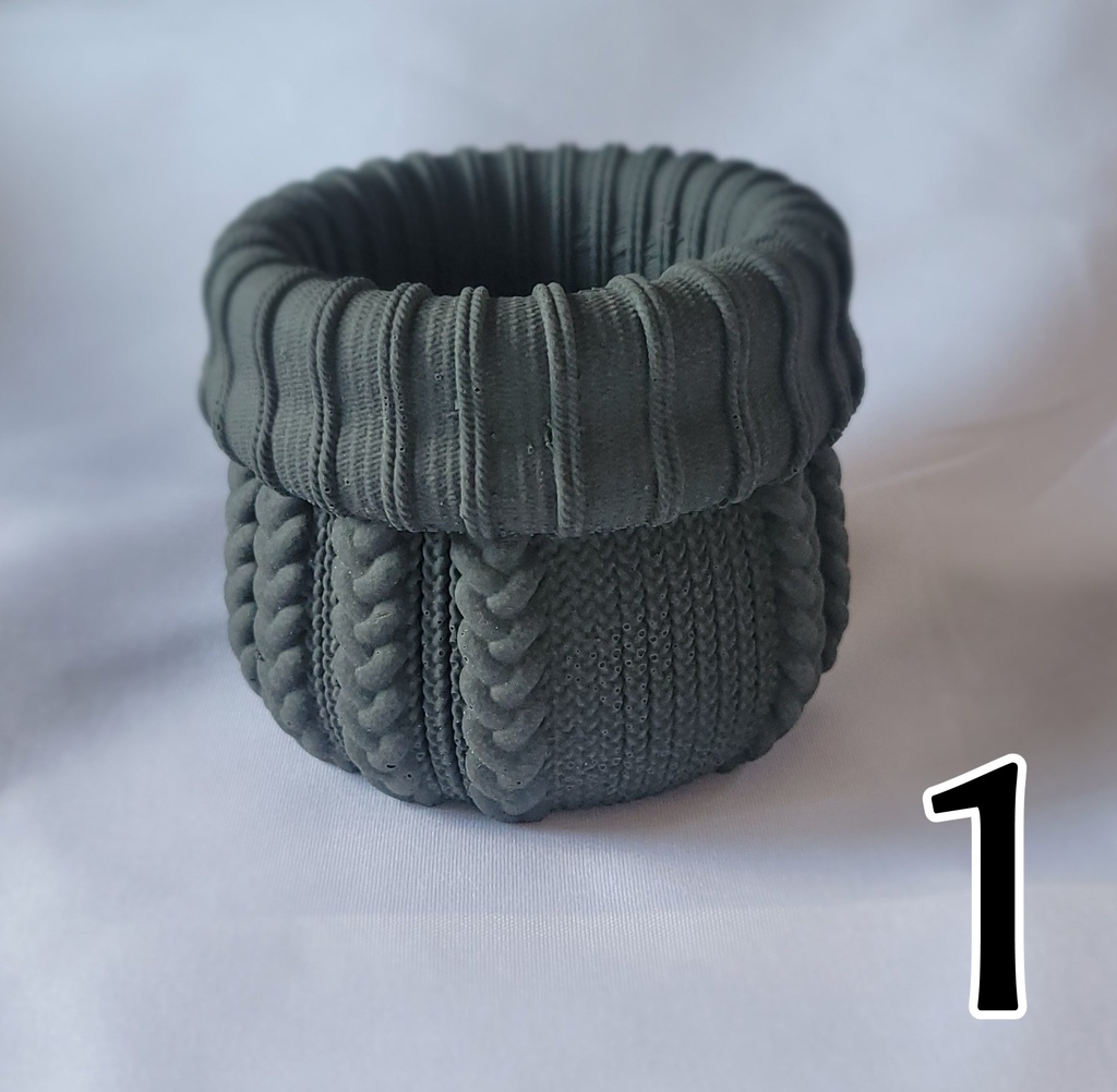 〖ジェスモナイト〗セーター柄小物入れ2※試作品