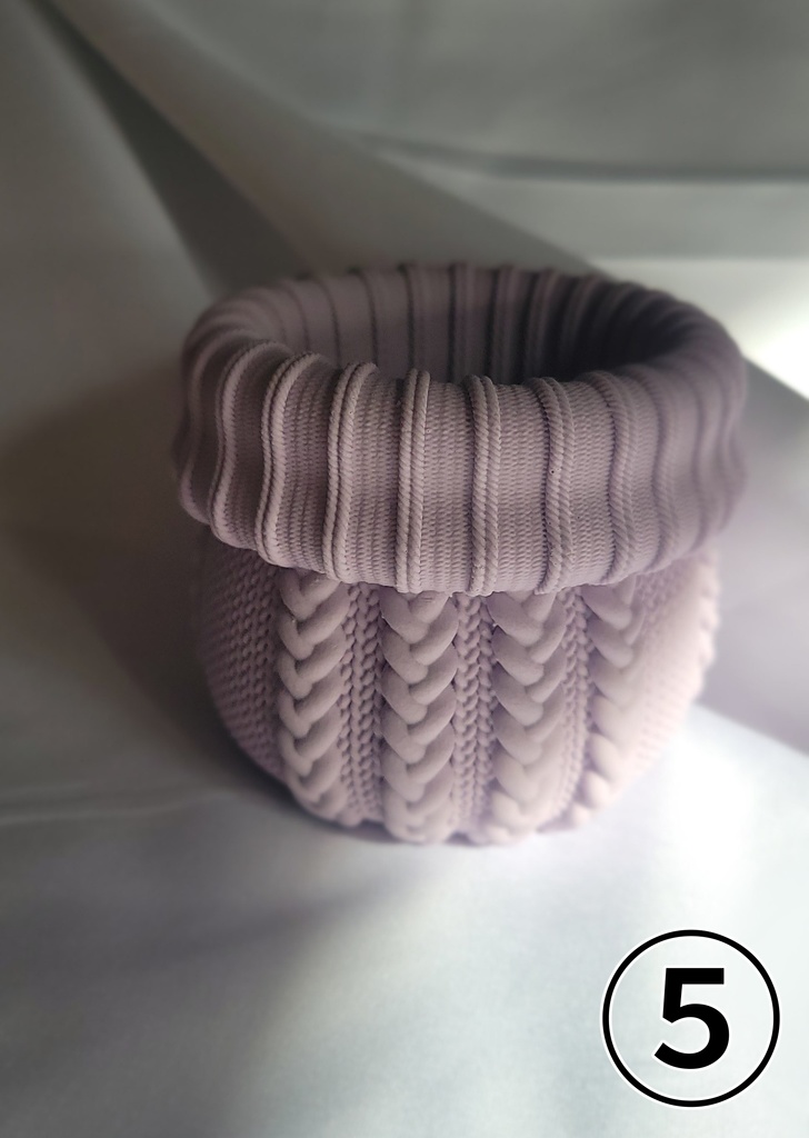 〖ジェスモナイト〗セーター柄小物入れ3※試作品