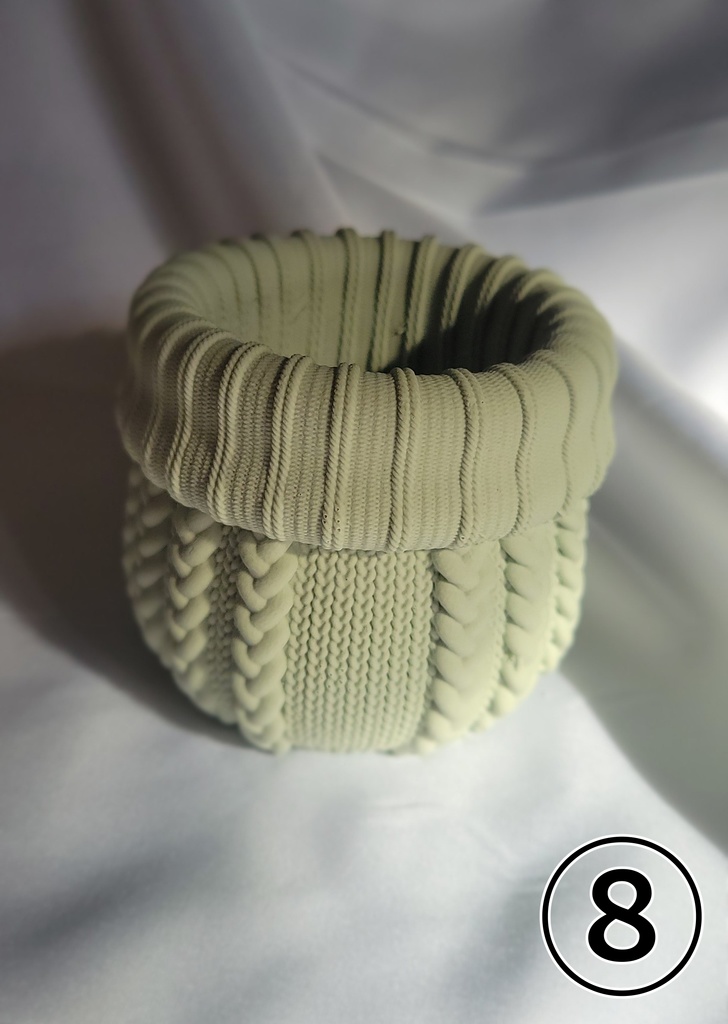 〖ジェスモナイト〗セーター柄小物入れ3※試作品