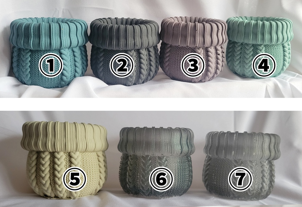 〖ジェスモナイト〗セーター柄小物入れ4※試作品