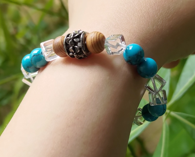 ターコイズ・屋久杉ブレスレット