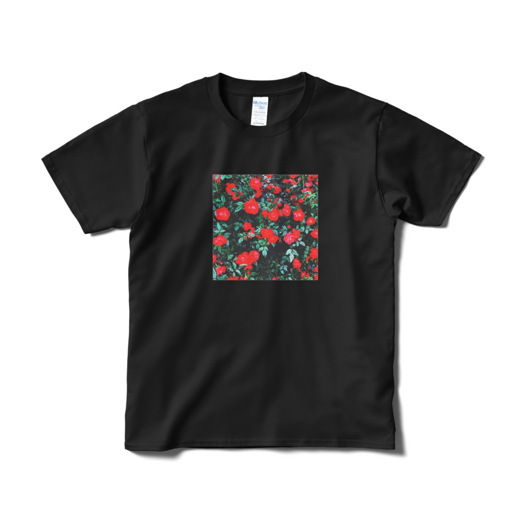 赤い花のTシャツ