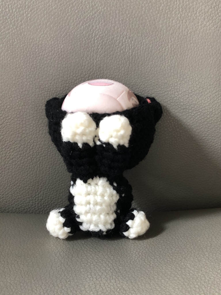 寝そべり着ぐるみ*ハチワレ猫*おまんじゅう用