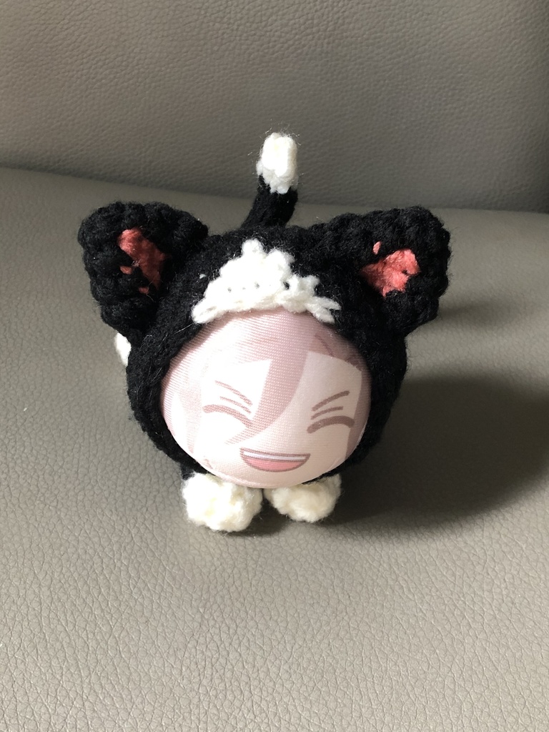 寝そべり着ぐるみ*ハチワレ猫*おまんじゅう用