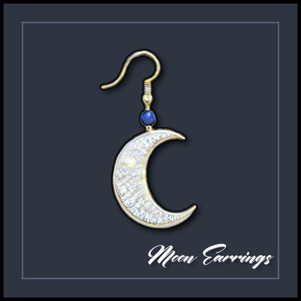 月のピアス / Moon earrings