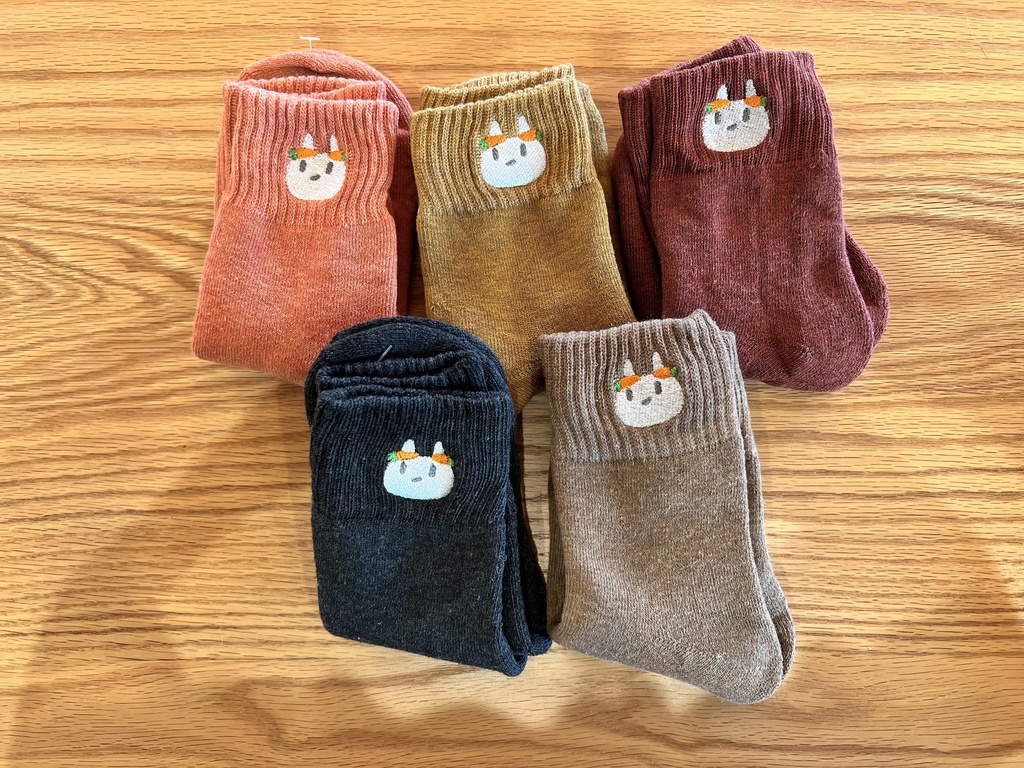 ［非公式］ぺこちゃんの野うさぎ刺繍ソックス／ピンク色