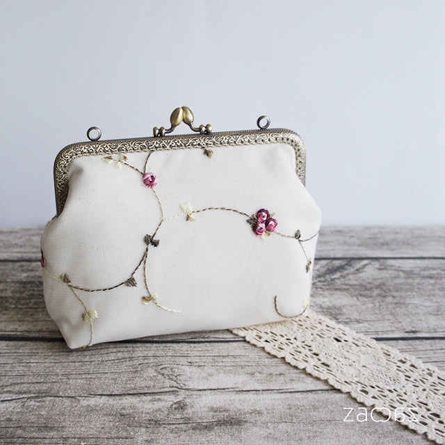 通帳がま口ポーチ*ローズチュールレース