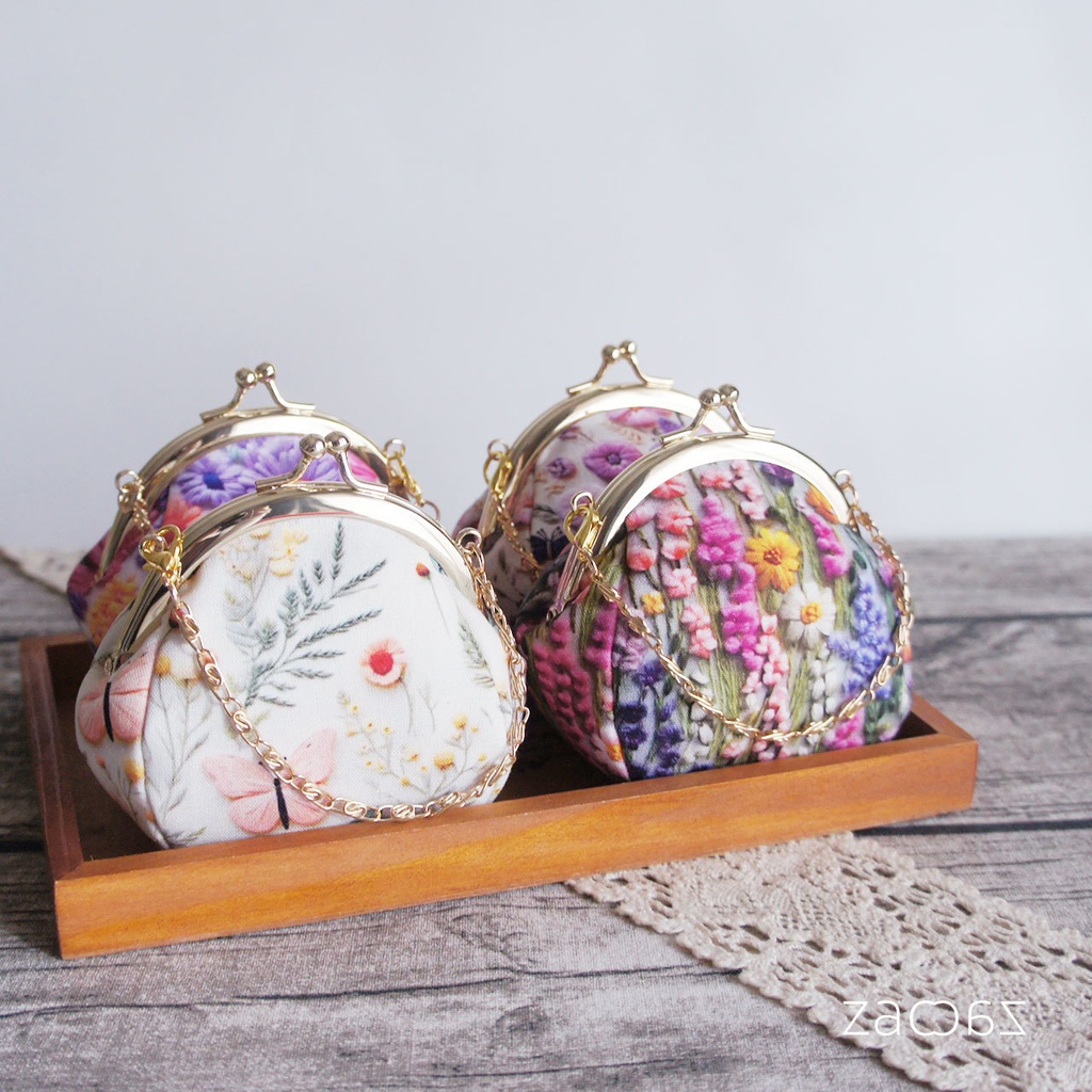 《送料無料》バッグチェーンがま口*立体刺繍風